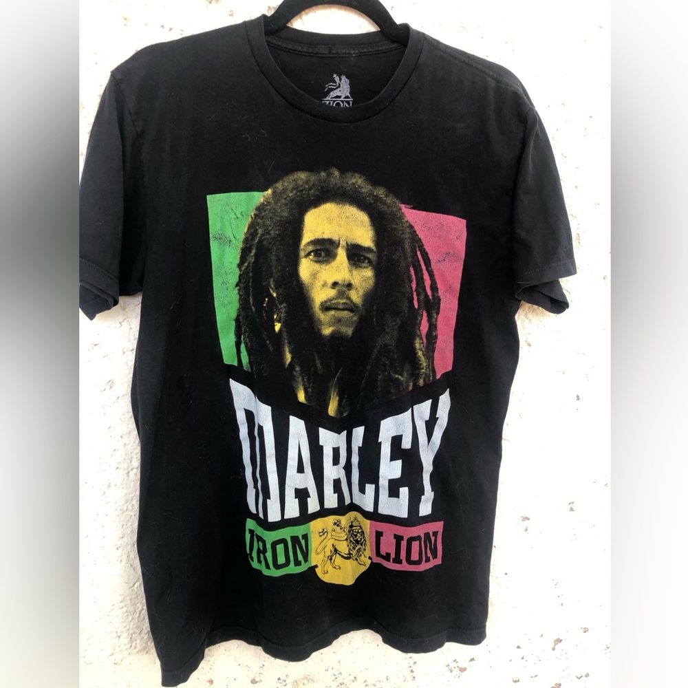 Bob Marley T-shirt
